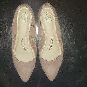 Ladies Flats